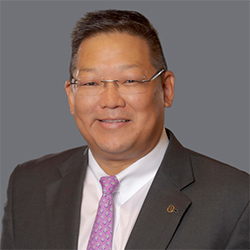 Michael Suk, MD, JD, MPH, MBA, FACS, chair, Musculoskeletal Institute and Department of Orthopaedic Surgery & Chief Physician Officer, Geisinger