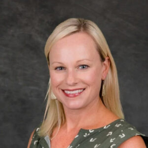 Headshot - Lindsay Mosley SGHS