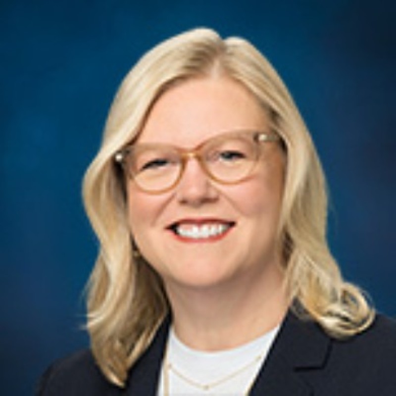 Headshot - Sarah-Sanders-Baptist-Health (1)